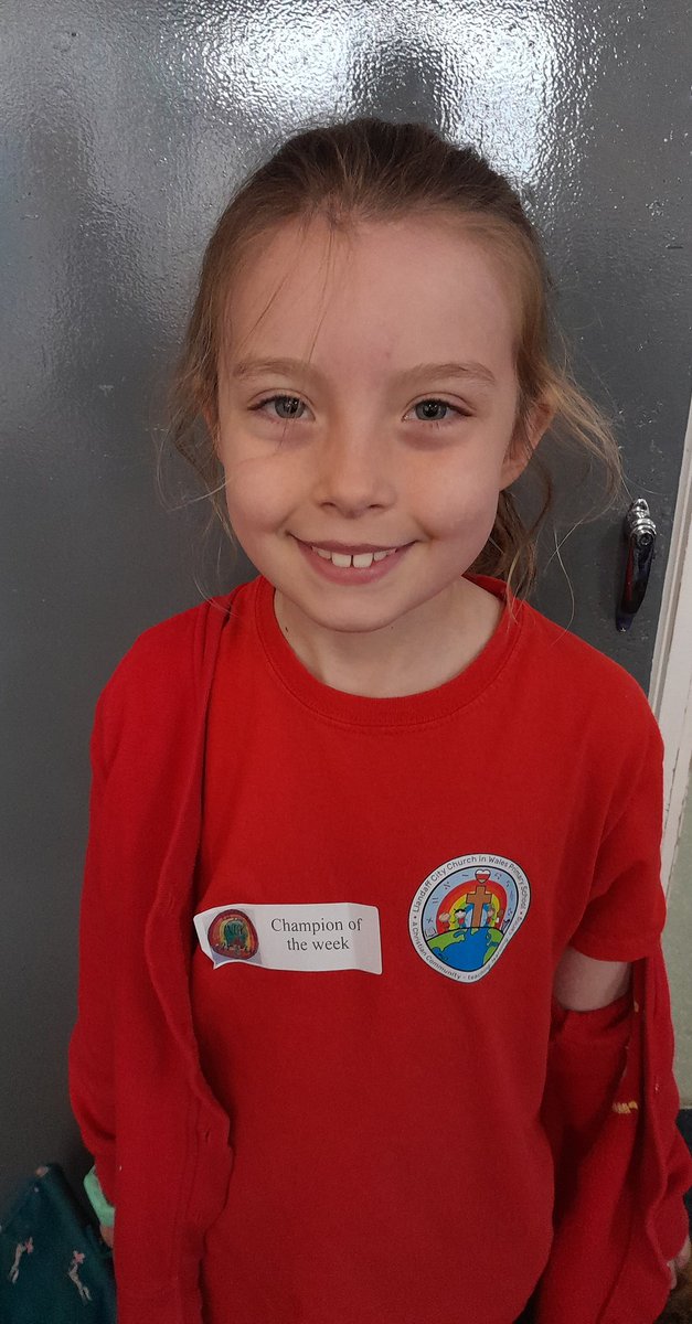 MissHewitt2LH's tweet photo. 2HM's Champion of the Week. Da iawn. 🌟 @llandaffcity https://t.co/ysTK7dAr7u