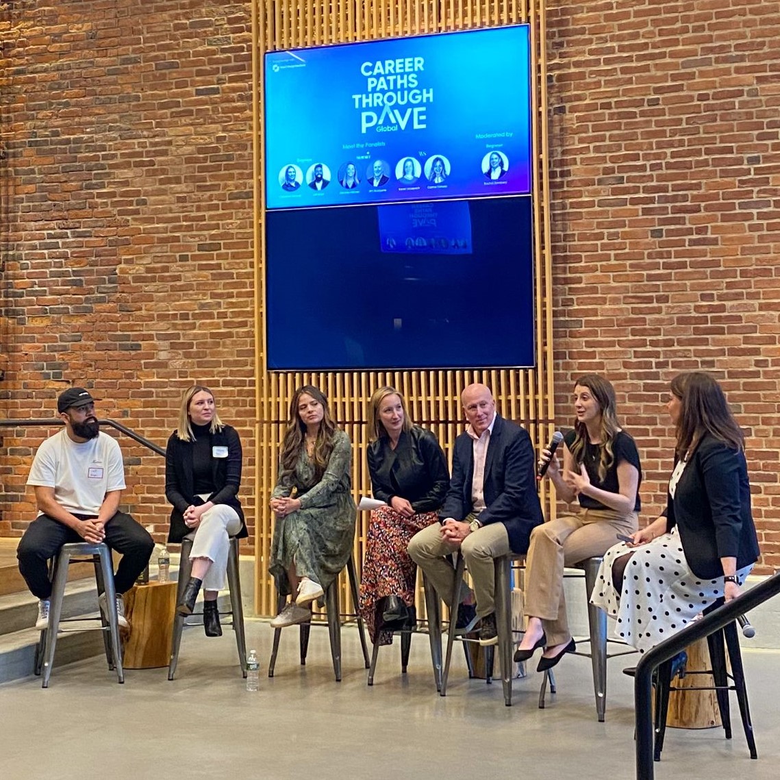 Last week, we were #ShawmutProud to host Career Paths Through PAVE in our Boston office, welcoming students interested in retail, hospitality, and commercial AEC to hear from experts about their careers, experiences, and advice. Thank you to all the panelists and attendees!