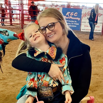 mcelroy_lauryn's tweet photo. #NewProfilePic https://t.co/22B1hIrujb