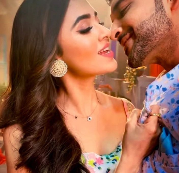 PriyaCh0209's tweet photo. 11:11 Manifesting TejRan Marriage Asap TejRan project together TejRan har award jeethe saal bhar aur TRP CHARTS RULE KARE DONO KA SHOWS Love Happiness sanity and Unity for 3 fds #TejRanFam #TejRan #TejaTropps #KaranKundrraSquad https://t.co/aZQdOVtCIG
