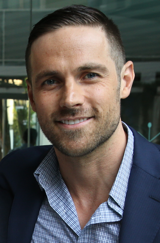 JuanC_Rdgz's tweet photo. 📺 Happy Birthday Dylan Bruce 🎂📺
#DylanBruce #Arrow #AdamDonner #HeroesReborn #JamesDearing #HappyBirthdayDylanBruce https://t.co/G321s3uzef