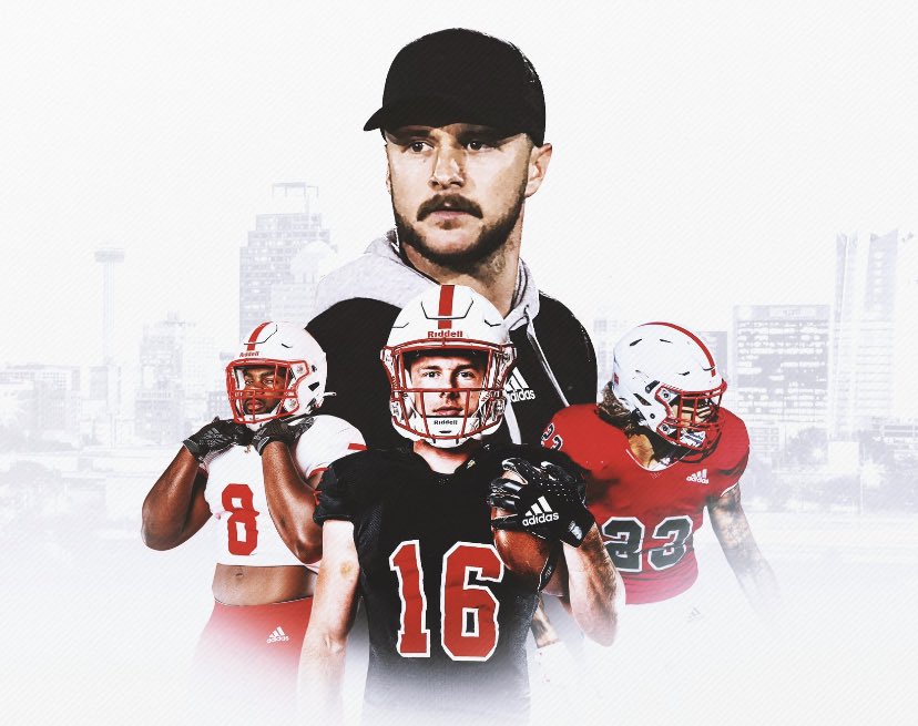 naqwentis_'s tweet photo. Thank you @BigTimeJohnson and @UIWFootball for the camp invite I will make the most of this opportunity and can’t wait to showcase my abilities! https://t.co/PTf8raWmBd