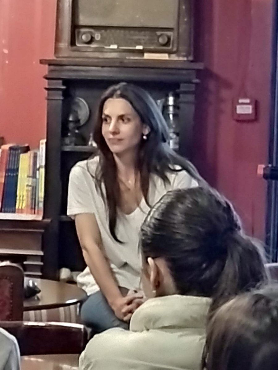 CorfuArts's tweet photo. In between cricket attended great event @plousbibliocafe with author #DanaiDragonea - fact loaded YA fiction with so much heart.  To see kids competitively jumping up to read from the book was thrilling and inspiring 

@anthony_mcgowan https://t.co/d66lS7TKxc