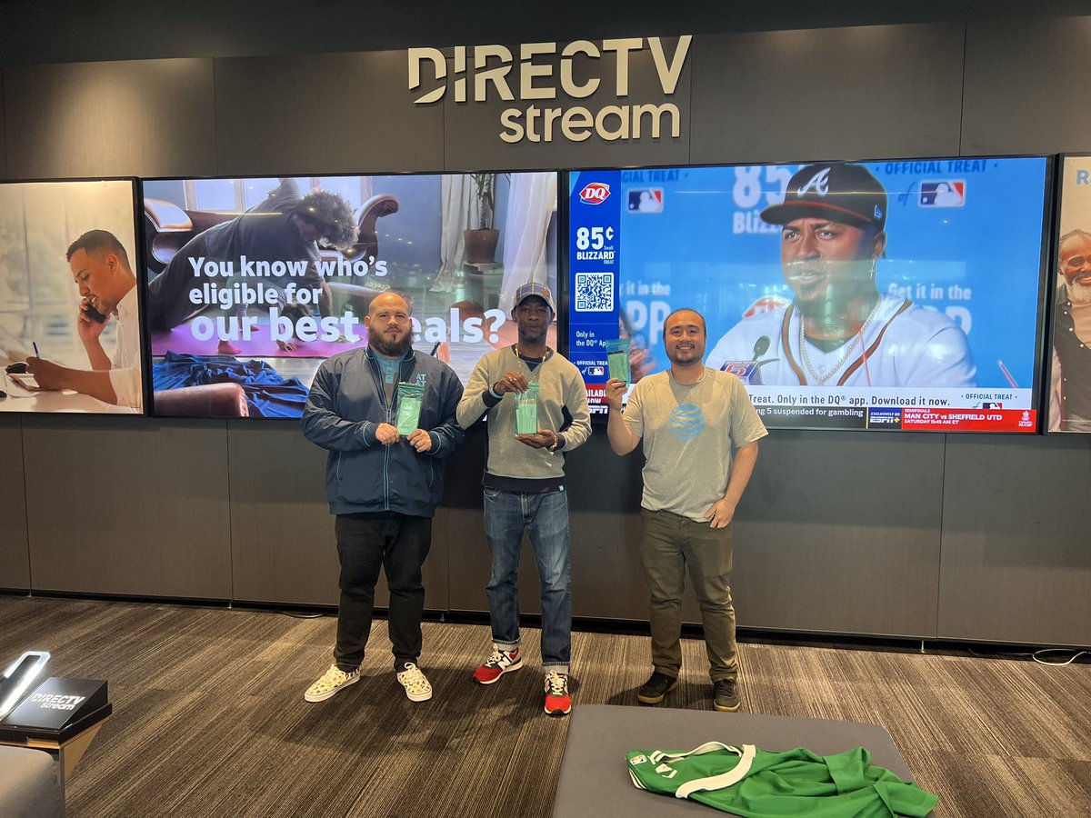 Celebrating Earth Week 🌍 🍃❤️ <a href="/BurlingtonMalMA/">Burlington Mall</a> <a href="/JessRacine8/">Jess Conforto</a> <a href="/LillardDerick/">Derick Lillard</a> <a href="/EbonyMiss93/">Ebony Missouri</a> <a href="/TheRealOurNE/">#OurNE</a> #OurNEGreenBags #EarthWeek #OurNE