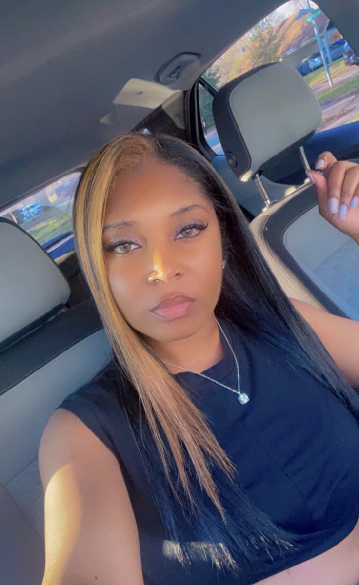 What 30 looks like!! Happy Birthday to me!! 🎈🥳♉️🖤 4/21