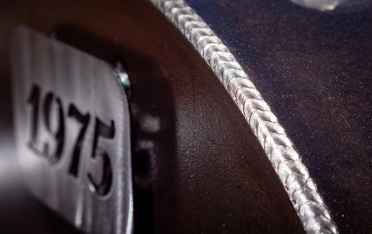 WorkhorsePits's tweet photo. Our standard: Although a pretty weld has nothing to do with great bbq, it’s not too shabby to look at cooking. #everysmoker #everyday #workhorsepits
#backyardbbq 
#backyard
#bbqseason
#offsetsmoker
#bbqtime
#backyardbbqpit
#texasbbq
#backyardgrilling
#outdoorcooking
#bbqtools https://t.co/Y6VqpmY9e8