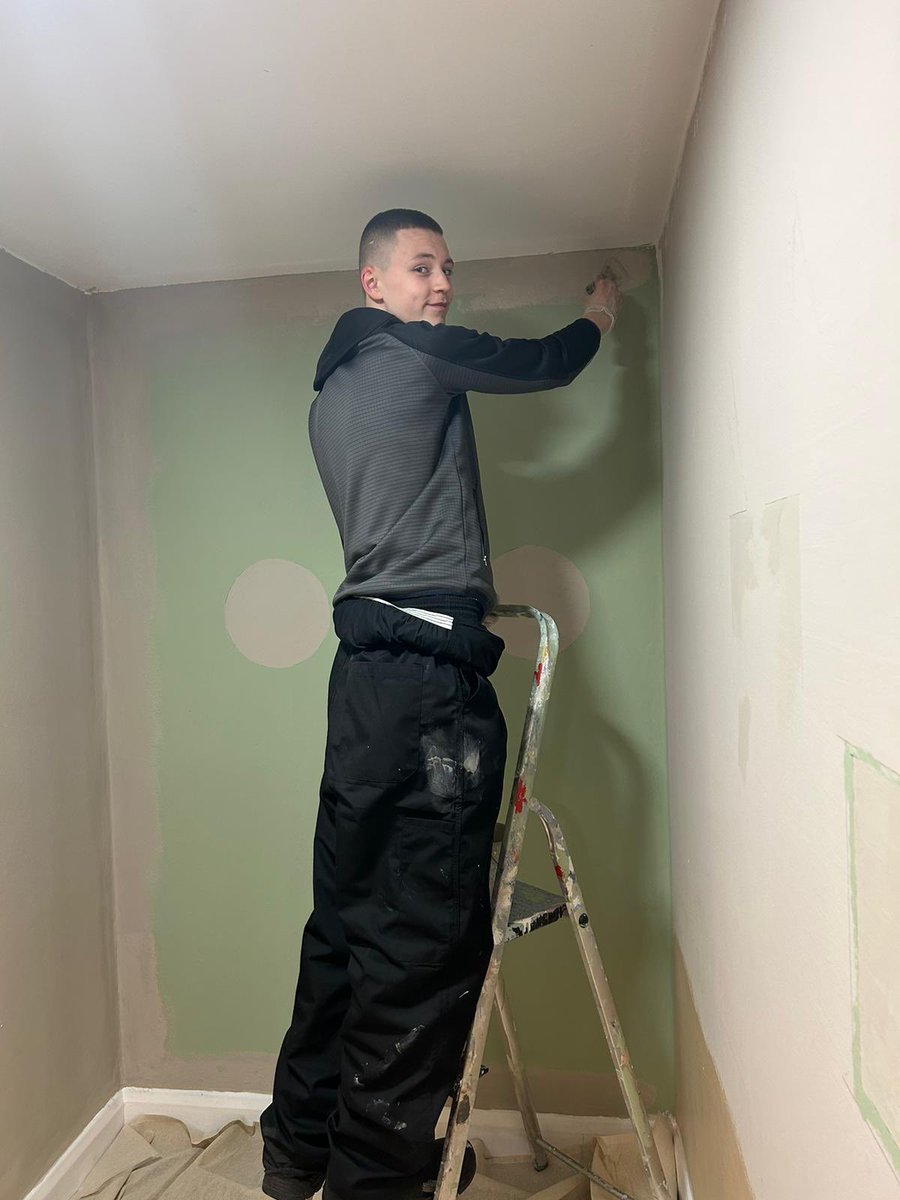 MsAndersonDHT's tweet image. Mrs Hooper &amp;amp; I are so proud of our S2 boys who have fully engaged with @FirstStepsFT programme and are working incredibly hard to learn &amp;amp; progress in this industry #ourboys #teamAndersonHooper