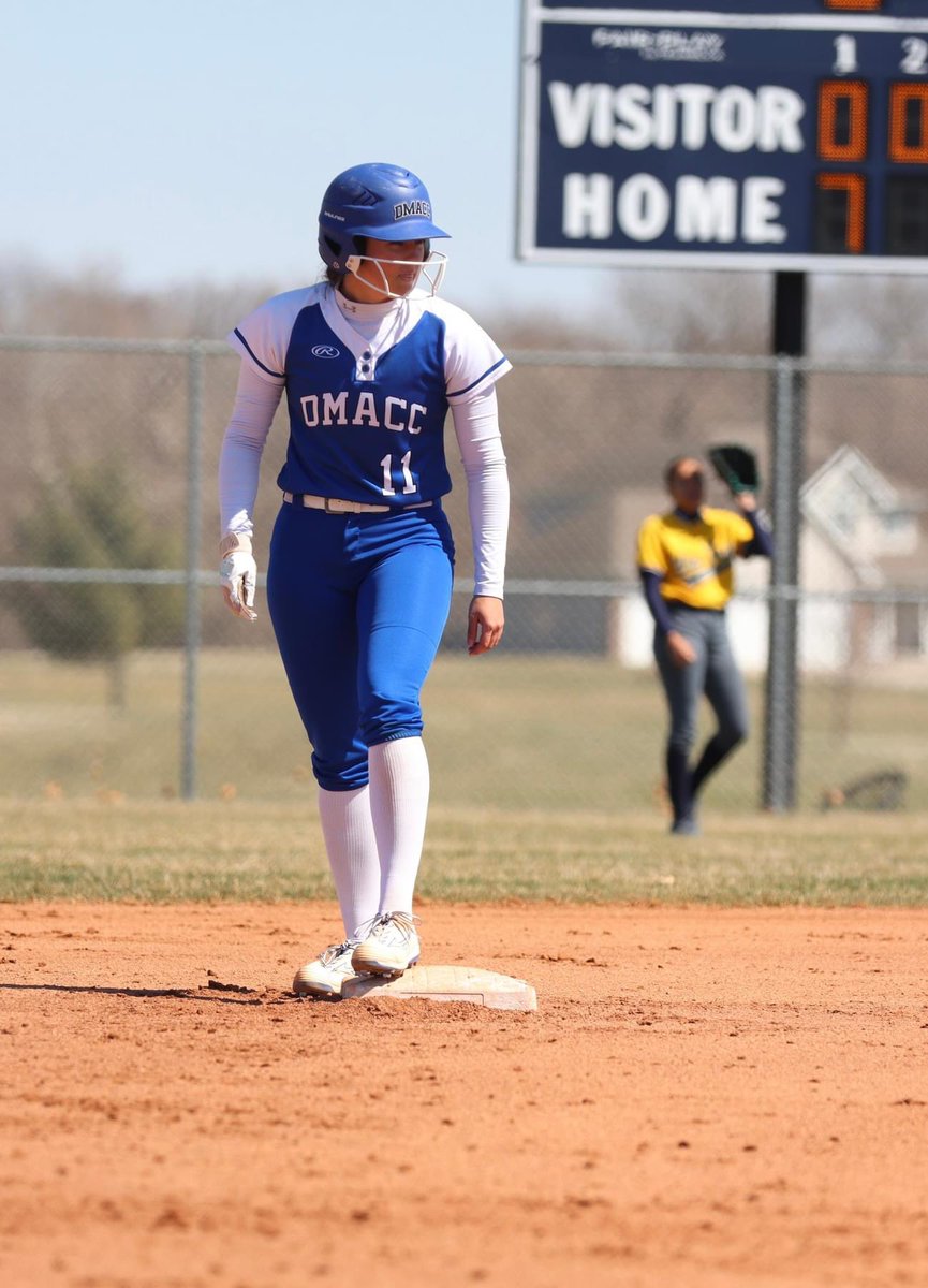 I am excited to announce my commitment to Pittsburg State University to continue my athletic and academic career!! I wouldn’t be where I am today without my family, friends, teammates and coaches!! So excited for these next two years!! Go gorillas!!❤️💛🦍 <a href="/Gorilla_SFB/">Pitt State Softball 🥎</a>