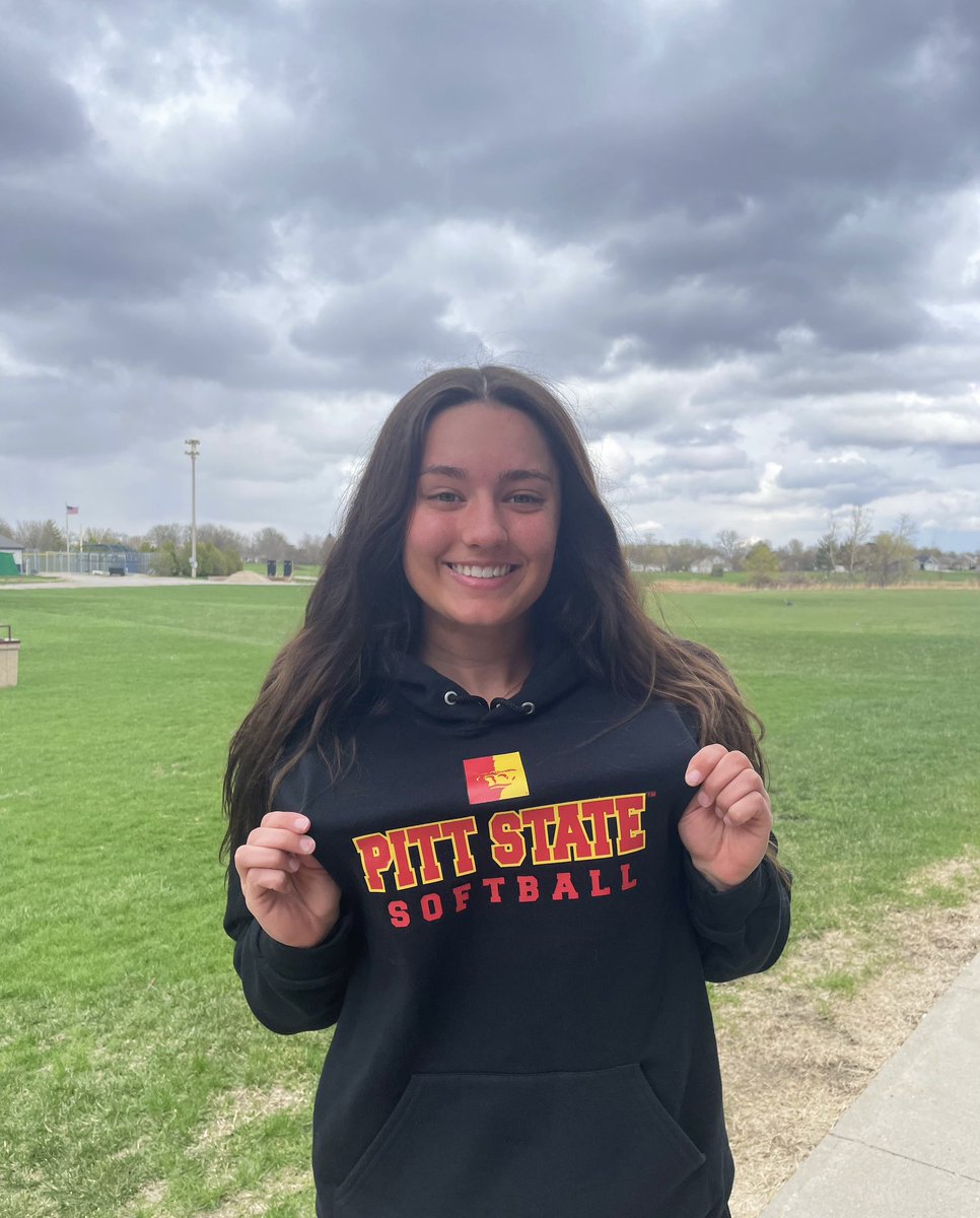 amayasnyder1's tweet photo. I am excited to announce my commitment to Pittsburg State University to continue my athletic and academic career!! I wouldn’t be where I am today without my family, friends, teammates and coaches!! So excited for these next two years!! Go gorillas!!❤️💛🦍 @Gorilla_SFB https://t.co/7QsUhLeLqw