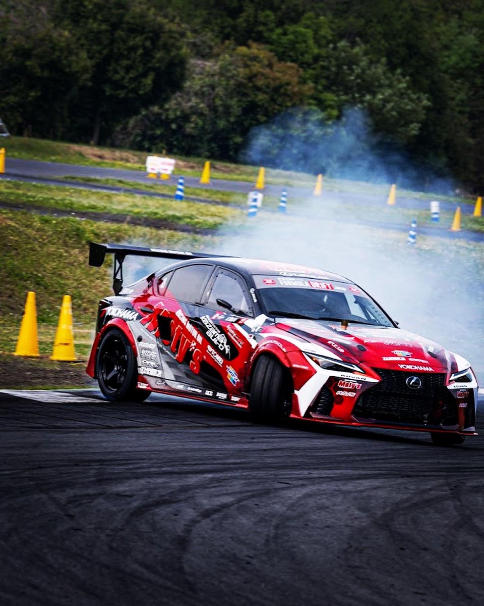 kazama2026's tweet photo. 開幕まだまだ完成まではほど遠く、予選までに…。
#lexus
#yokohamarubber
#motystoribojapan
#trustgreddy
#tomeipowerdinc
#rayswheels
#oguraclutch
#dg5suspension
#link_ecu
#sard_japan_official
#saitourollcage
#bride_japan
#cflab
#gcgjapan
#artisanspirits
#kiiva
#texmodify
#agentk https://t.co/rzJzBfv0wX