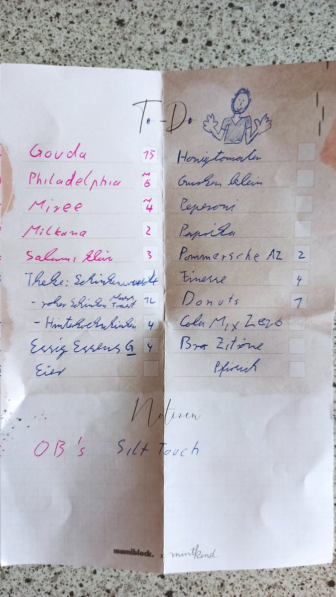 DevidianZockt's tweet photo. Mist habe die Donuts vergessen, meine Frau will jetzt die Scheidung. Zumindest dem tobsuchtsanfall nach zu vermuten... https://t.co/dLL7QQlWcD