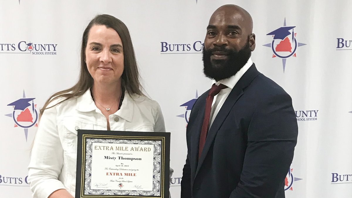 ButtsCoSchools's tweet photo. Congrats to our Extra Mile Award winner for April, SES teacher Misty Thompson. In addition to advocating for her students, she works with the Extended Learning Program and volunteers with the BCSS Express. We are lucky to have people like Mrs. Thompson at BCSS. #JoinUsInJackson https://t.co/qBFFsnZwKj