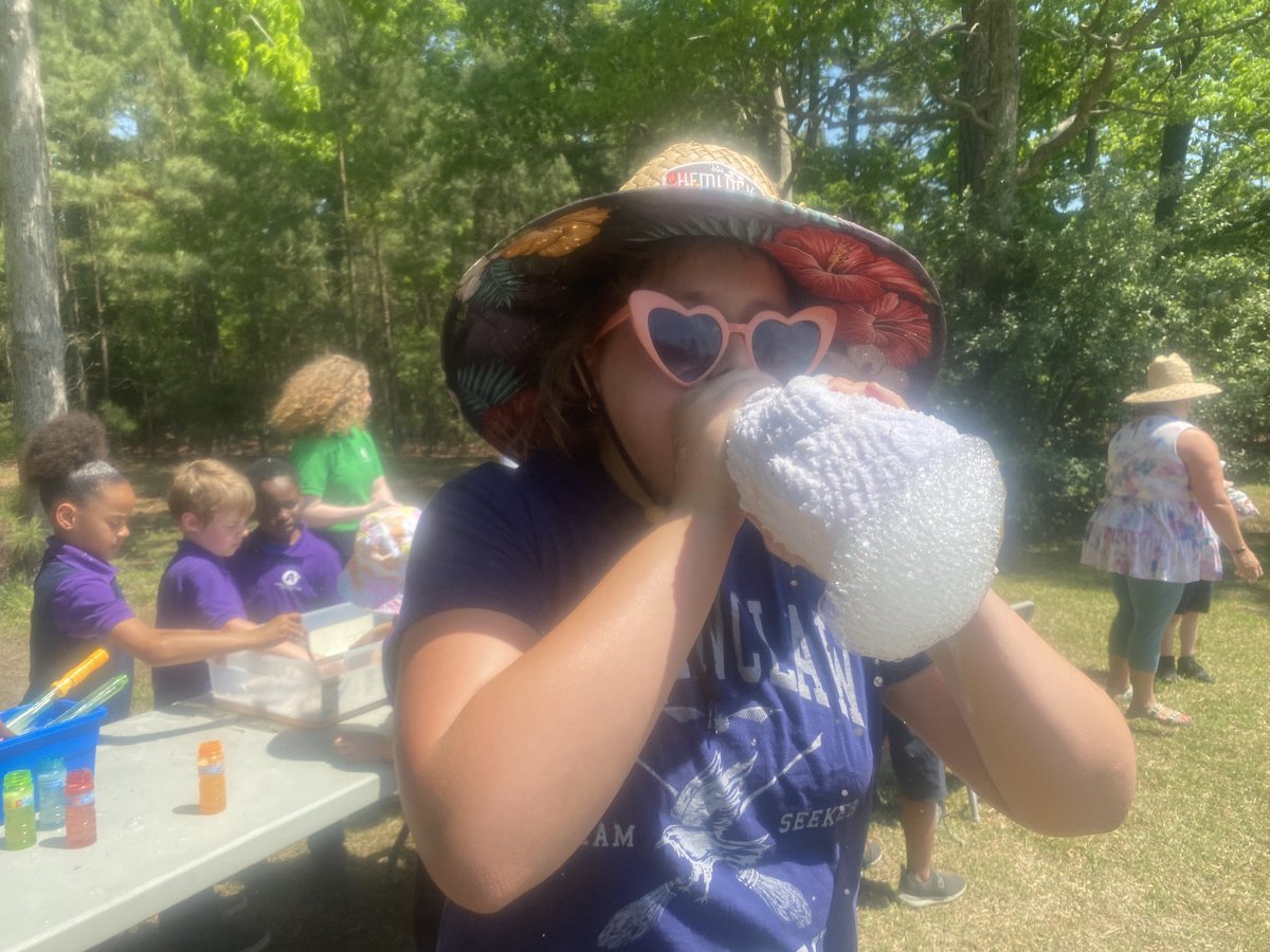 marietculver's tweet photo. Just being “ME” #KatetheGreat @SeatackDream @skatven #bubblestation #FieldDay2023 https://t.co/HVekK3S9Mm