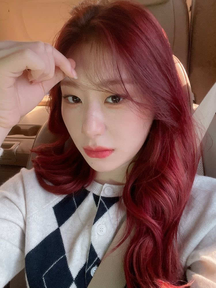 youngqueenbitch's tweet photo. джуп ублюдок ебаный

#PROTECTITZY @jypnation @ITZYofficial https://t.co/y8E7MuEBWR