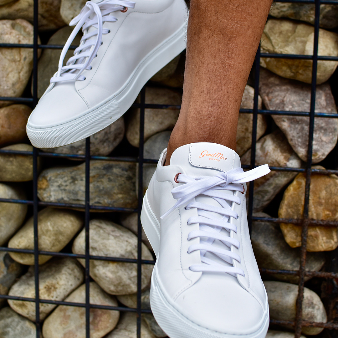 The start of a new season is your calling to set the mood for what it will look like – and dress like. Explore the S/S ‘23 collection of sportswear and footwear from Good Man Brand and get back to the new classics.  Click the link to shop now.  ​
bit.ly/41uEsz3