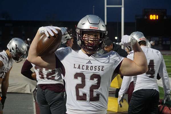 GunnerBoegli's tweet image. Looking forward to @WinonaStateFB_ and @UWLEagleFB this weekend!!