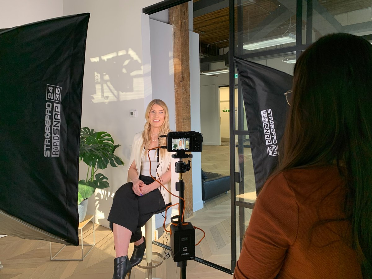 What do professional headshots, video testimonials and on-site phlebotomy have in common? 🤔

They were all part of our recent #HealthInHand event! 

We're looking forward to sharing the words of some amazing women, coming soon...

📸: Crystal Phillips, <a href="/thinair_labs/">Thin Air Labs</a>
