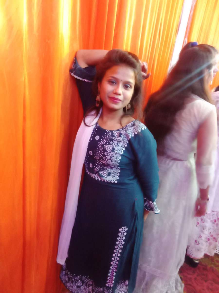 Chinki Prajapati@123 tweet media