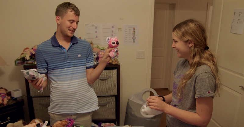 KLCS's tweet photo. A mother tracks down the 1st person diagnosed with autism to learn if his life holds promise for her own autistic son. She documents both cruelty & kindness, but also hope that more of us are learning to have the backs of those who are different.
#DifferentKeyPBS airs 4/27 @ 7PM https://t.co/eHnaKnazW1