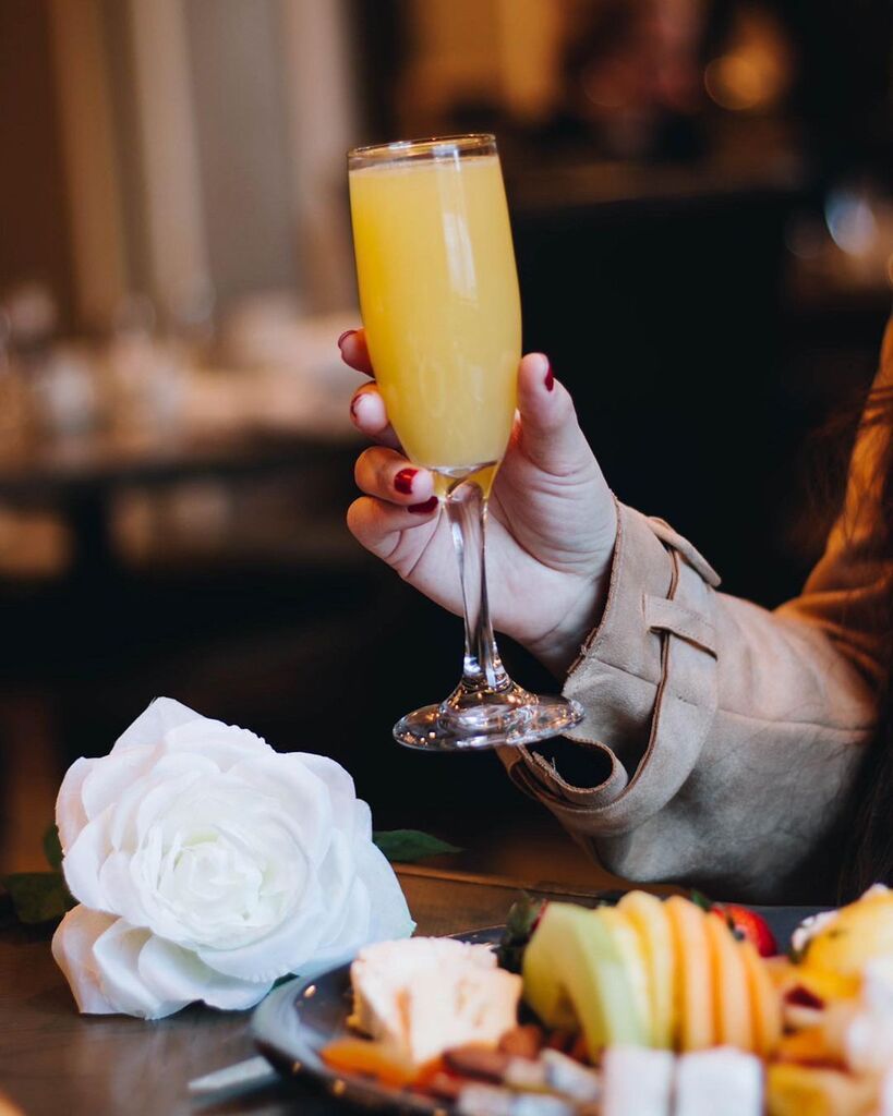 Let’s raise a glass to all the amazing moms out there! Join us at The Hotel Saskatchewan, Autograph Collection for a memorable Mother’s Day brunch buffet. Link in bio to reserve your spot. 

#AmazingMoms #ToastToMotherhood #HotelSK instagr.am/p/CrTmHeJBIZA/