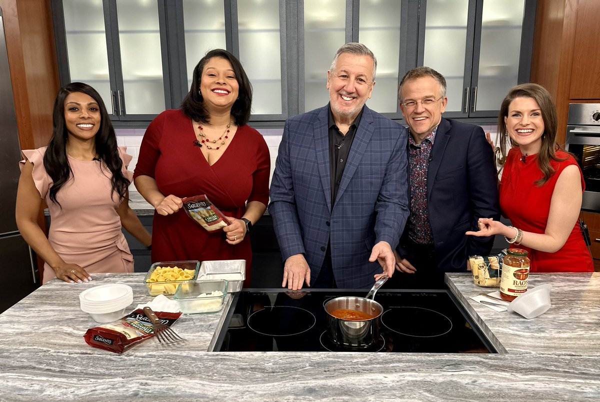 Moviegino's tweet image. How did this happen?  In honor of #rayromano new movie #SomewhereInQueens I made baked rigatoni on @fox6now with @SargentoCheese and @RaosHomemade and all were happy.