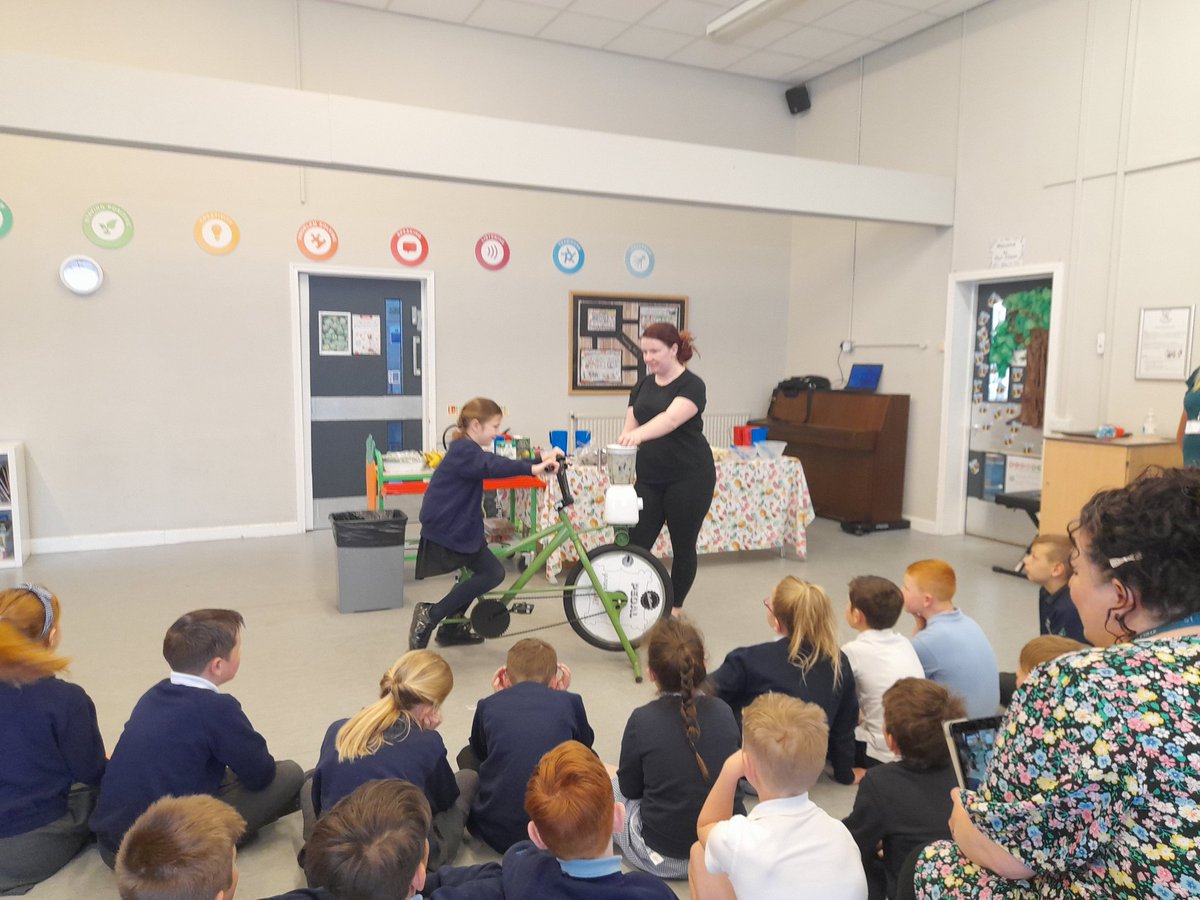 Fun with the smoothie bike <a href="/Topcliffeschool/">Topcliffe Primary</a> 
The children loved making their smoothies today and we all had great fun 😊
#freshfruit 
#freshvegetables
#HealthyEating 
<a href="/mellorscatering/">Mellors Catering Services</a> 
<a href="/NeilEastwood11/">Neil Eastwood</a> 
<a href="/MallowsTraceym/">Tracey Mallows</a>