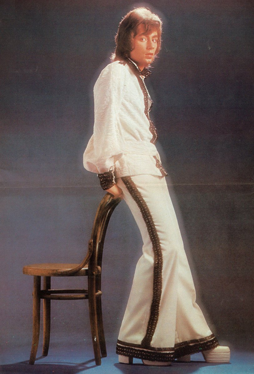 Graeme Wood On Twitter From April 1974 It s LOOK IN Robin Nedwell graeme-wood-on-twitter-from-april-1974-it-s-look-in-robin-nedwell