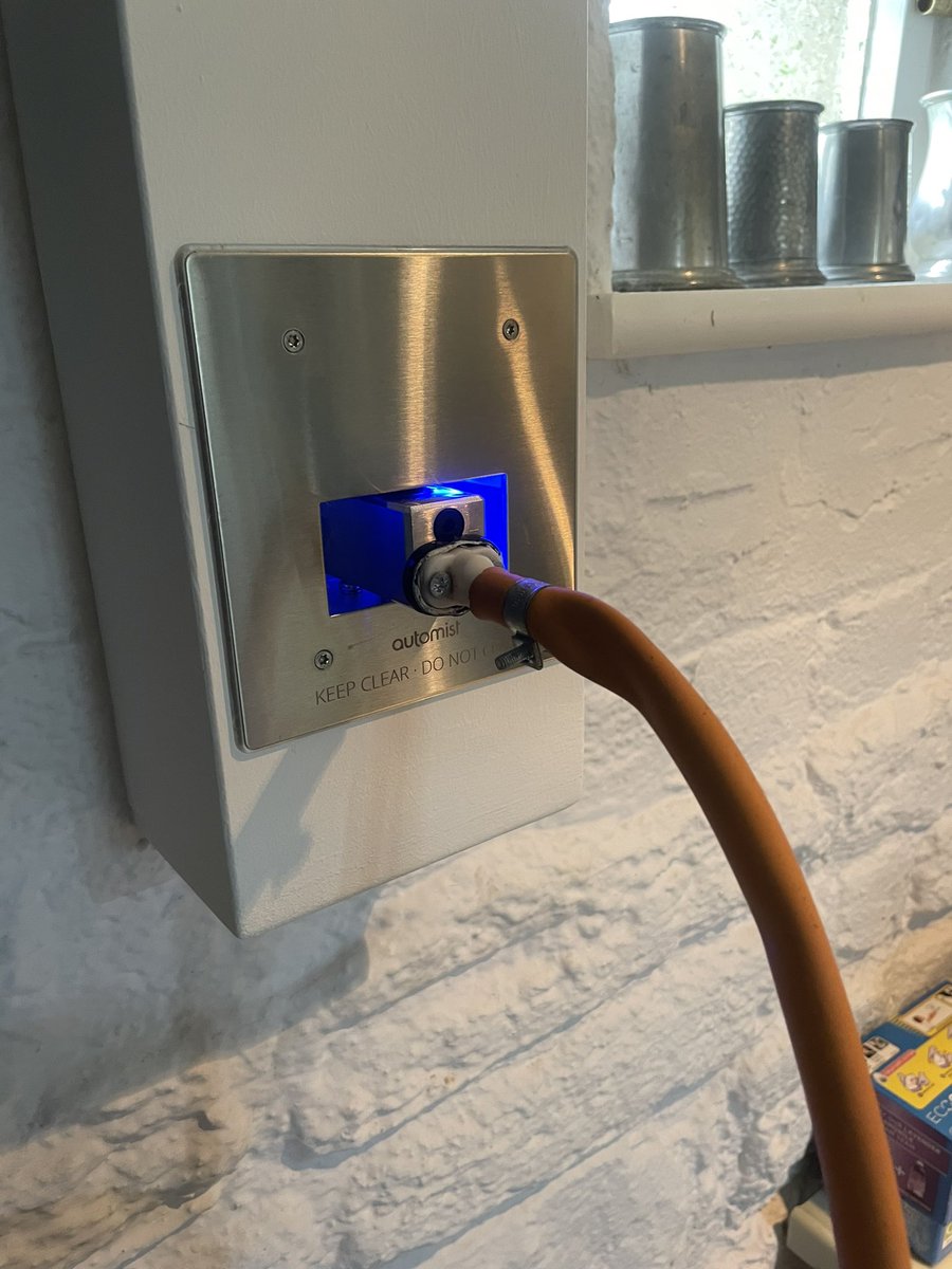 firemistltd's tweet photo. Annual testing of one of our @PlumisAutomist systems installed to a heritage property last year. 
The commissioning and annual testing procedure of #Automist involves verification of all system components by simulating a full system activation. https://t.co/khtXpRDVkk