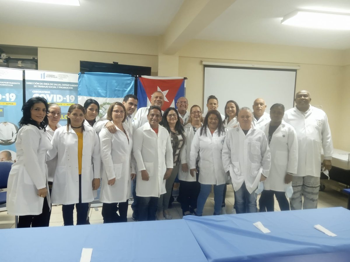 #BMCEnGuatemala,San Marcos,  Gracias al Colectivo de Profesionales que cada dia entregan amor y compromiso al pueblo Gualtemanteco #PorCuba esta es una brigada de excelencia #CubaSalva #CubaCoopera <a href="/MarihetaR/">Mariheta Cutiño Rodriguez</a> <a href="/BMCGTCoban/">Brigada Médica Cubana Cobán en Guatemala.</a> <a href="/BMC_GUATEMALA/">Coordinación nacional BMC en GUATEMALA</a> <a href="/marcos_bmc/">BMC SAN MARCOS GUATEMALA</a> <a href="/unidad_central/">Unidad Central de Cooperación Médica</a>
