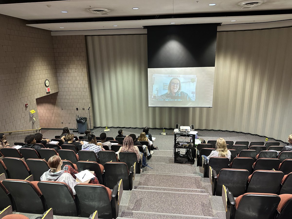 Miss Bokansky and I transformed our Math Standards students into detectives to help solve cases while practicing for the math PSSA! Great job, detectives! 🔍🕵️‍♂️#EastPennPROUD <a href="/EPSDLmms/">LMMS</a> <a href="/EastPennSD/">EPSD</a>