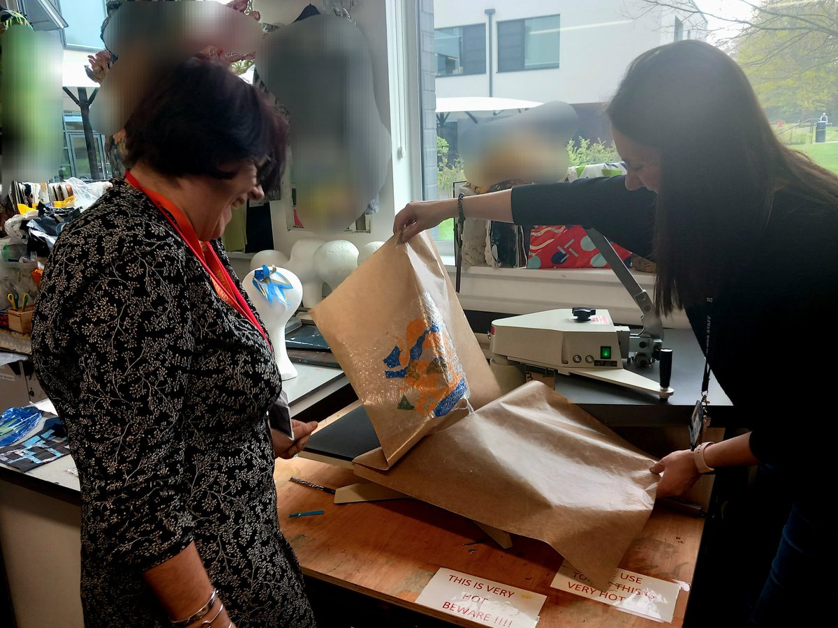 CCCU Art Student Teachers had a fantastic day at <a href="/LangtonGirls/">@Simon Langton Girls' Grammar School</a> today. Thank you <a href="/JulieA_Fountain/">Julie Fountain</a> for hosting and leading a Data and Textile Subject knowledge day, and well done to Lizzie and Mel for the peer teaching session! <a href="/CCCUTeacherEd/">CCCU Teacher Education</a> <a href="/KentArtTeachers/">Kent Art Teacher Network</a> #teacherstudent #art