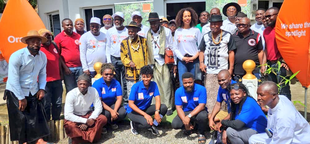 Elizabeth Tchoungui tweet media