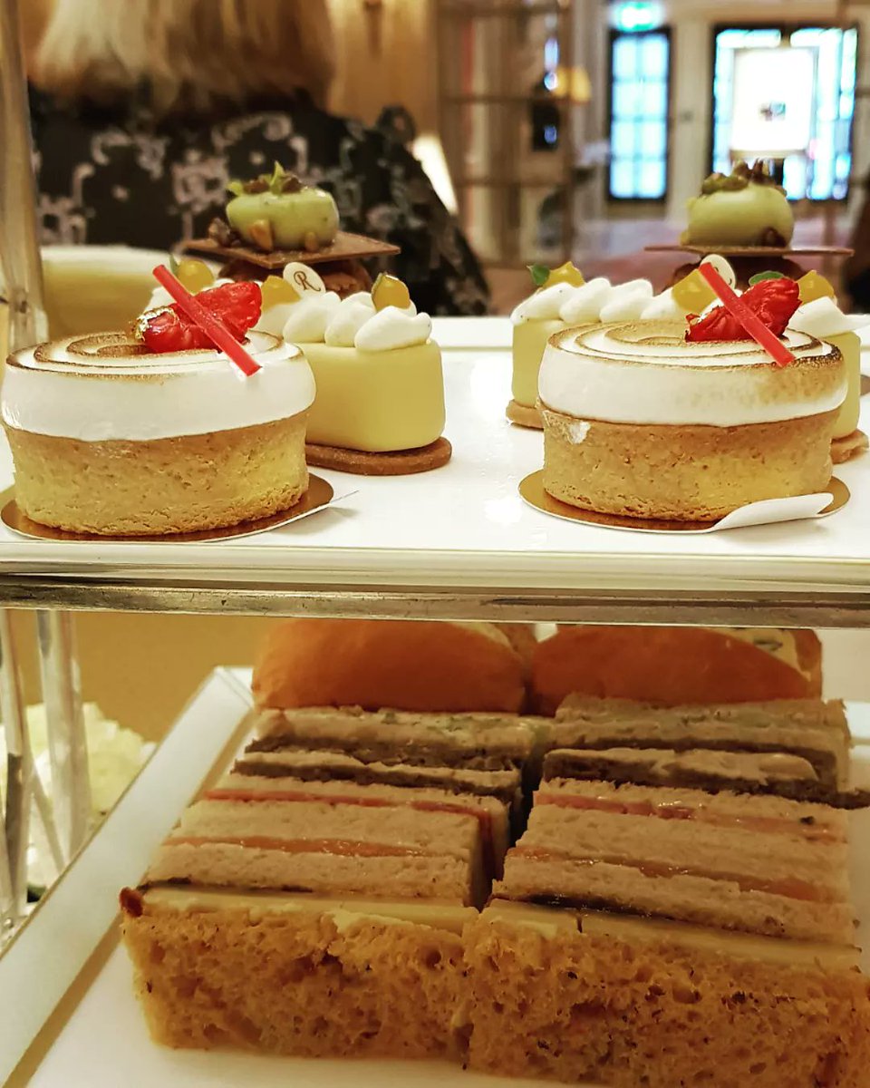 Librarywitch's tweet image. In that there London, enjoying afternoon tea at the Ritz 😊