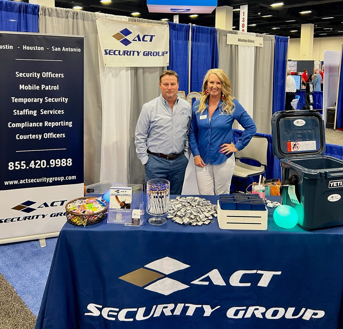 ACTsecurgroup's tweet photo. Fun three days in Cowtown for the TX Apartment Association Expo.  

#ftworth @TXAptAssoc #SecurityGuard #SecurityOfficer #Apartments #multifamily https://t.co/KCzodL1vr9