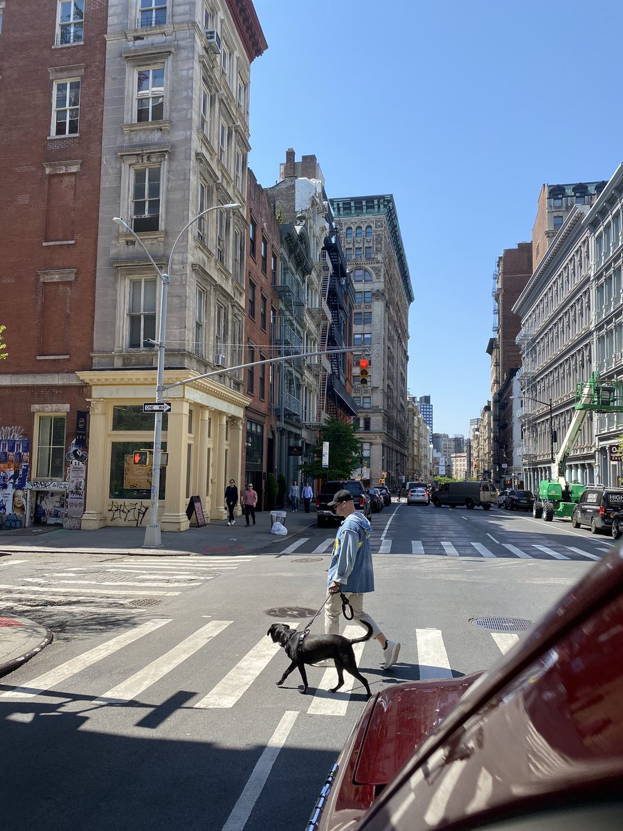 AWills2014's tweet photo. Beautiful day in NYC https://t.co/gbwDtMZzdM