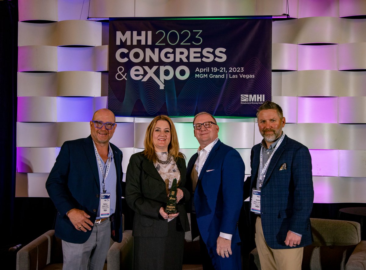 yougotithomes's tweet photo. This was a proud week for our company. Thanks to the Manufactured Housing Institute for honoring us with three national awards. Read more here: https://t.co/HJCJXt74tv https://t.co/UwP6O4VIik