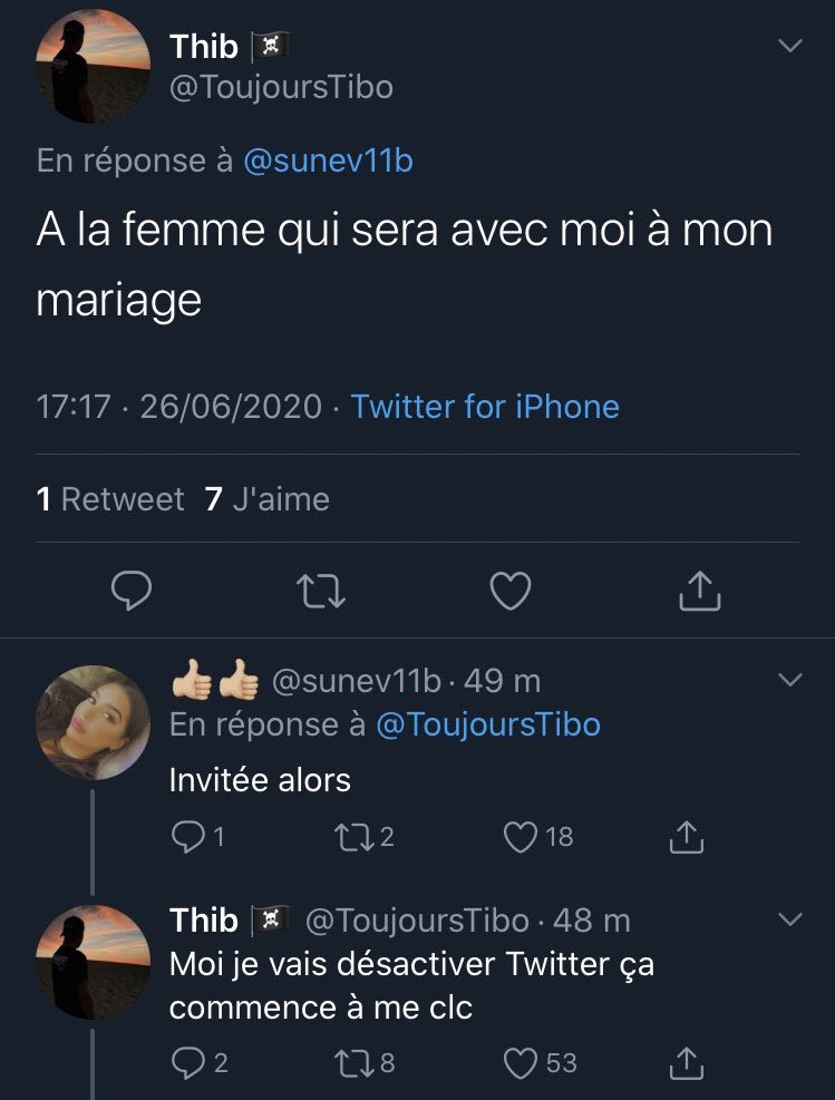 TopDesTwittos's tweet image. Pendant ce temps sur Twitter en 2020