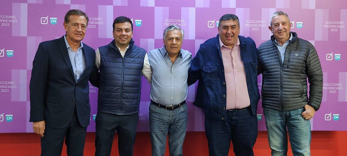BuddhaTrials's tweet photo. En Las Heras el @FrenteCambiaMza presenta dos candidatos a intendente para que los vecinos definan el mejor perfil: @franciscolp86 y @FabianOsoTello. https://t.co/MvIcDtMu5G
