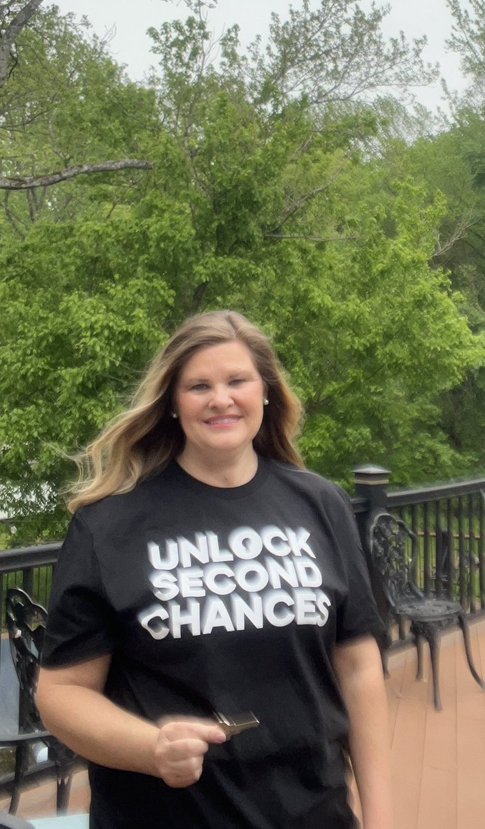 TEslick's tweet photo. With proper rehabilitation, support and opportunity people can turn their lives around and become productive citizens. I personally know men and women that are making amazing differences in their communities after incarceration. @prisonfellowshp 
#bethekey #unlocksecondchances https://t.co/t2slMhP4DR
