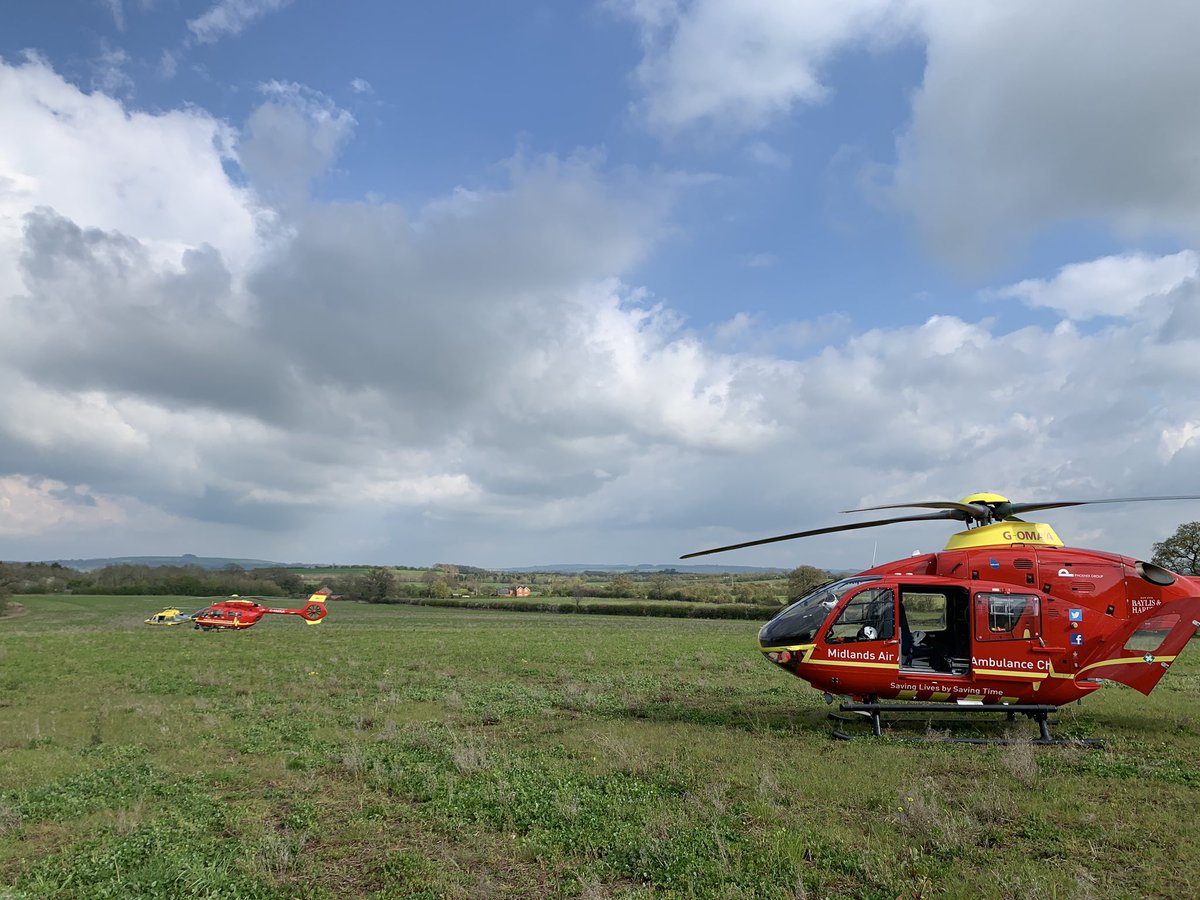 @MAA_Charity Helimed03 joined Helimed09 @helimed53 and @officialwmas near Stretton on Fosse. @Helimed54 also attending.