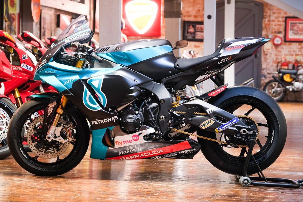 We are extremely proud to introduce for sale the latest addition to our collection, a brand new, super rare PETRONAS Yamaha SRT MotoGP replica. Our example is one of just 46 bikes produced worldwide and one of just 5 that found its way to the UK. Now on sale £49980