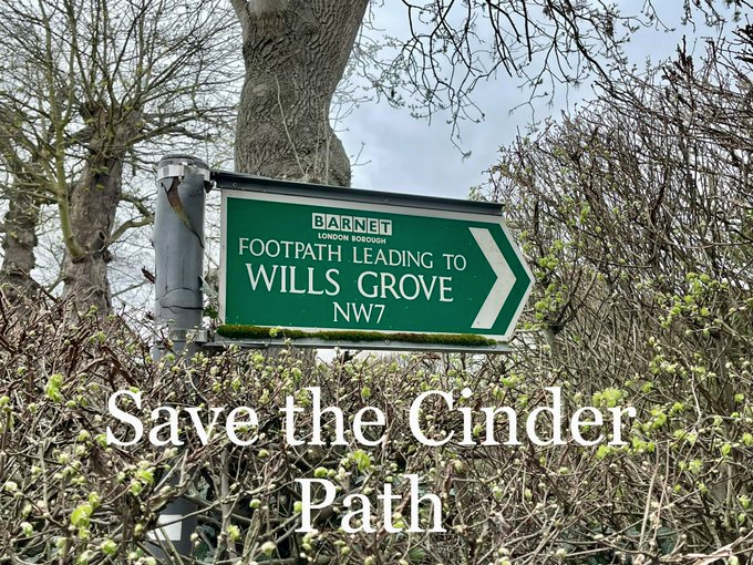 InsideMillHill's tweet photo. A few residents are collaborating to fight closure of a Public Footpath and using https://t.co/zw6XWdgkAR to raise awareness and to coordinate response and opposition.  It would be  wonderful if you could help promote and share this informative website   https://t.co/zw6XWdgkAR https://t.co/dsefgg55wc