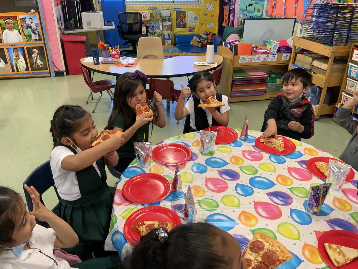 MathShelf's tweet photo. Congrats to Ms. Martinez's preschoolers from Compton for winning the Math Shelf Pizza party!  These students played 8,376 Math Shelf activities, and have already mastered both the PreK and Kindergarten math standards!
#comptonusd #mathshelf https://t.co/5SPWwQPTnB