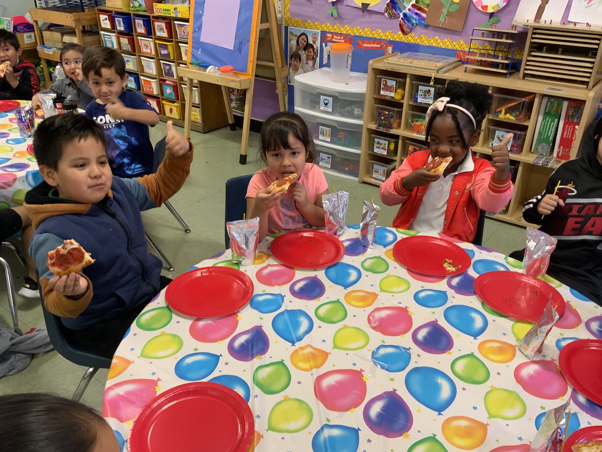 MathShelf's tweet photo. Congrats to Ms. Martinez's preschoolers from Compton for winning the Math Shelf Pizza party!  These students played 8,376 Math Shelf activities, and have already mastered both the PreK and Kindergarten math standards!
#comptonusd #mathshelf https://t.co/5SPWwQPTnB