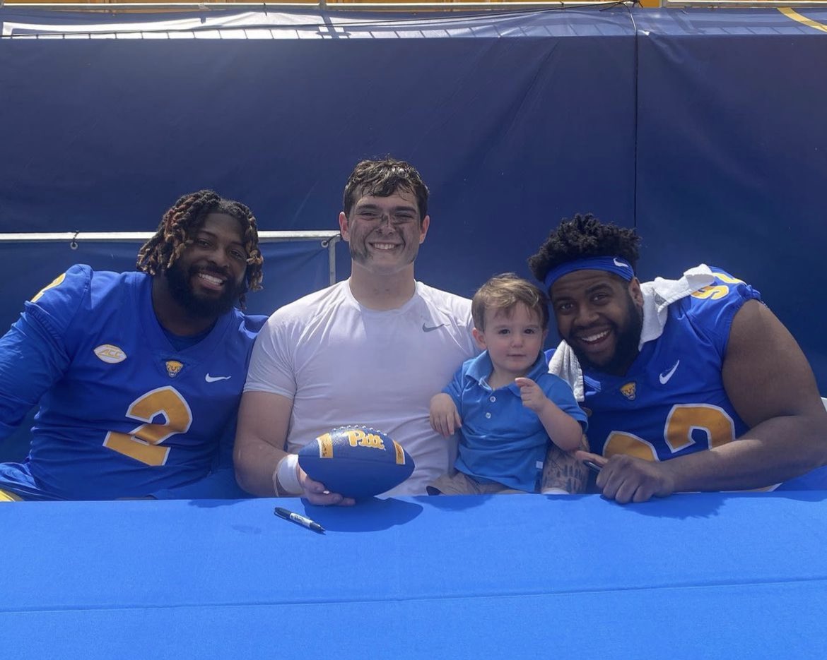 CoachPartridge's tweet photo. Lot of pride in this picture for a lot of reasons. They know #H2P https://t.co/MCIvXD826L