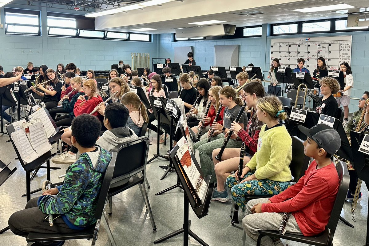 Flyer Fine Arts tweet media