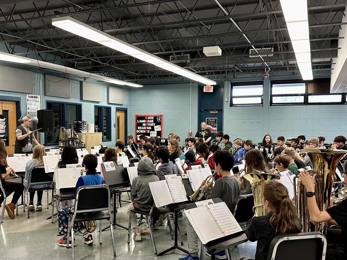 Thanks <a href="/GlenGroveSchool/">GlenGroveSchool</a>, <a href="/PleasantRidge34/">Pleasant Ridge Eagles D34</a> and <a href="/HoffmanHornet/">Hoffman School</a> Bands for attending the <a href="/glenview34/">Glenview District 34</a> 5th Grade Band Festival! #WeAreD34