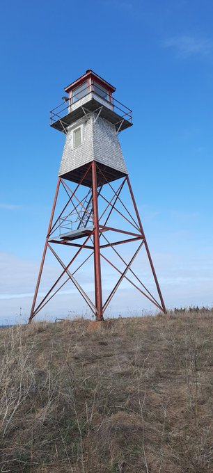 Some cool pics of an old lighthouse in Nova Scotia ft. bae @K1lowaTT 🤩  . . . ♡ &bull; atlantic ocean &bull; beach<a href="/tag/drinks"class="tags"><span>#drinks</span></a>