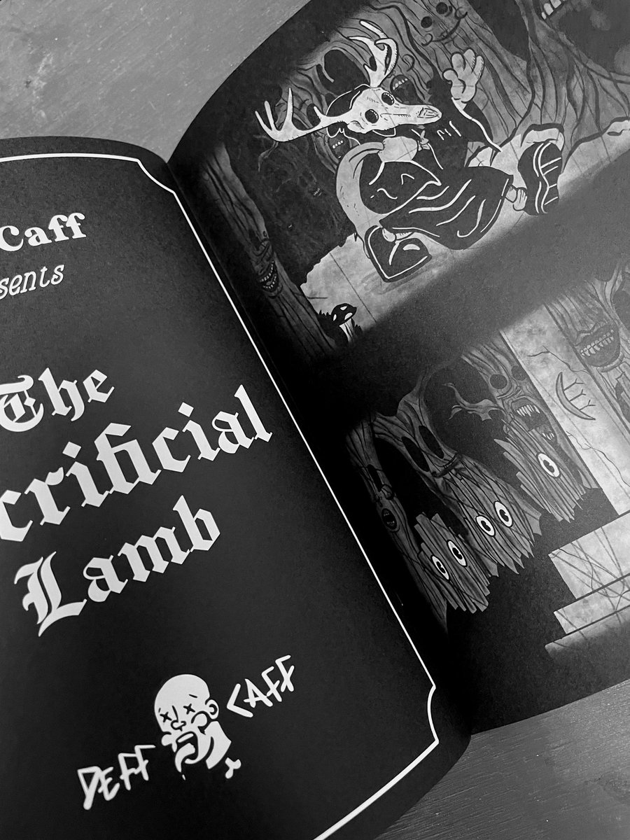 CaffDeath's tweet photo. @Tonpa2 I recently released a horror comic anthology, if you like gore and cartoons you may like this, its available on my etsy 

https://t.co/M2pXZqzNgW https://t.co/VDV7E6YUWs