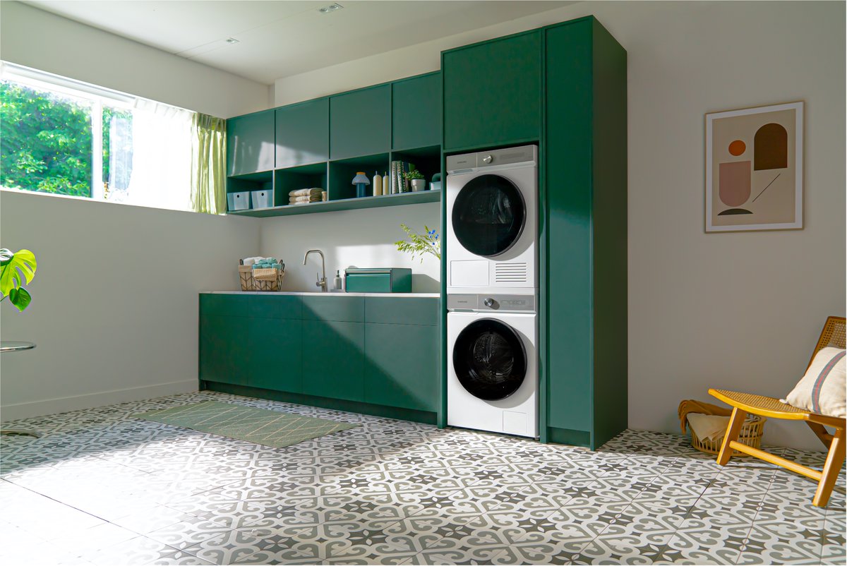 SamsungFR's tweet photo. On n'imagine pas tout ce que l’on peut mettre dans une machine à laver !
Avec #SpaceMax™, c’est 1️⃣ 1️⃣ kilos de linge en un seul cycle pour vous enlever un poids des épaules.
En savoir plus : https://t.co/uldaNL6j0A https://t.co/3FzeUerQb2